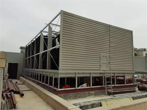 做好方形冷卻塔的日常養護工作很重要,方形冷卻塔圖片